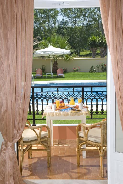 Dimitris Apartments Сідарі Екстер'єр фото